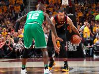 JJB-詹姆斯在RNG比赛中赛事规则更新，比分优势明显引发热议！的简单介绍