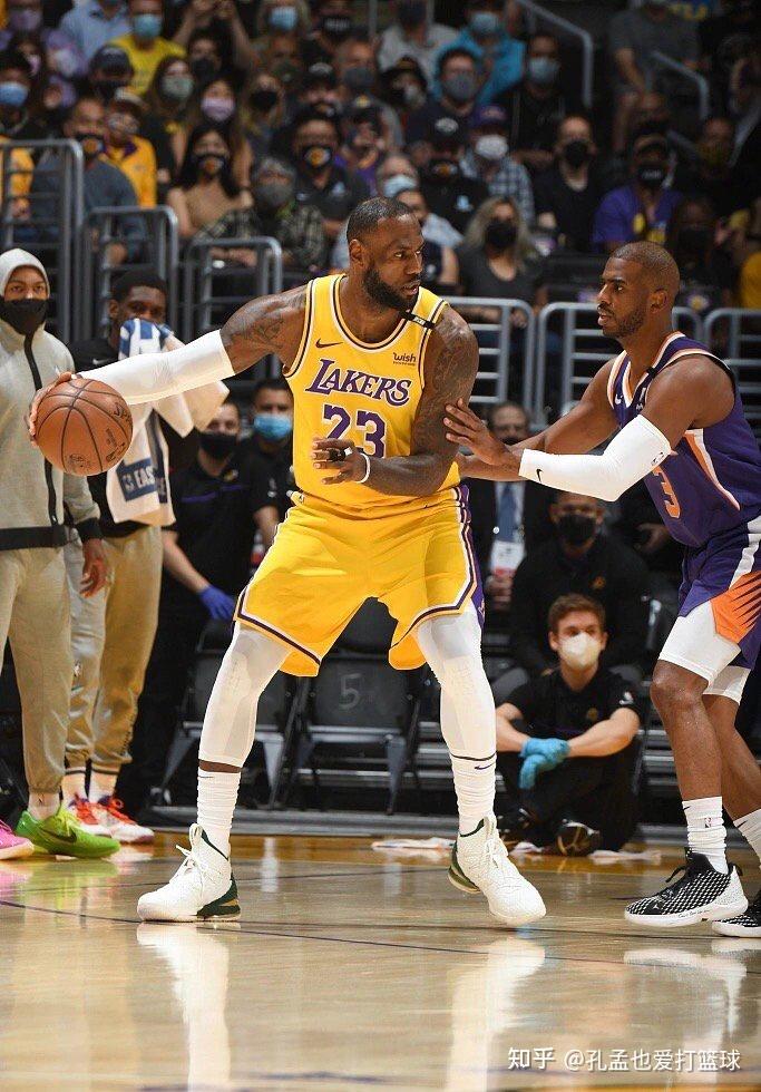 Rookie连续十二场比赛得分超过比分优势明显，掘金挑战极限！的简单介绍